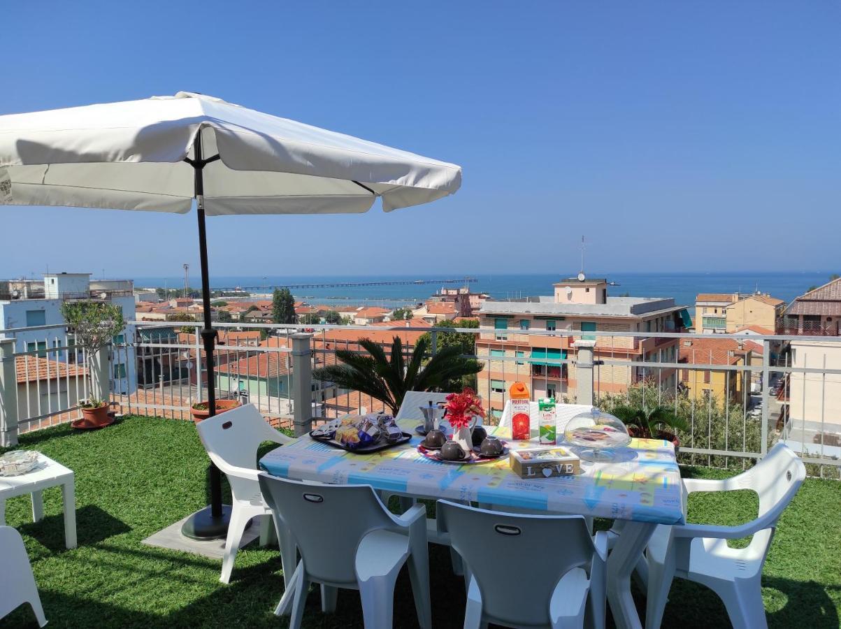דירות פלקונרה מריטימה La Terrazza מראה חיצוני תמונה