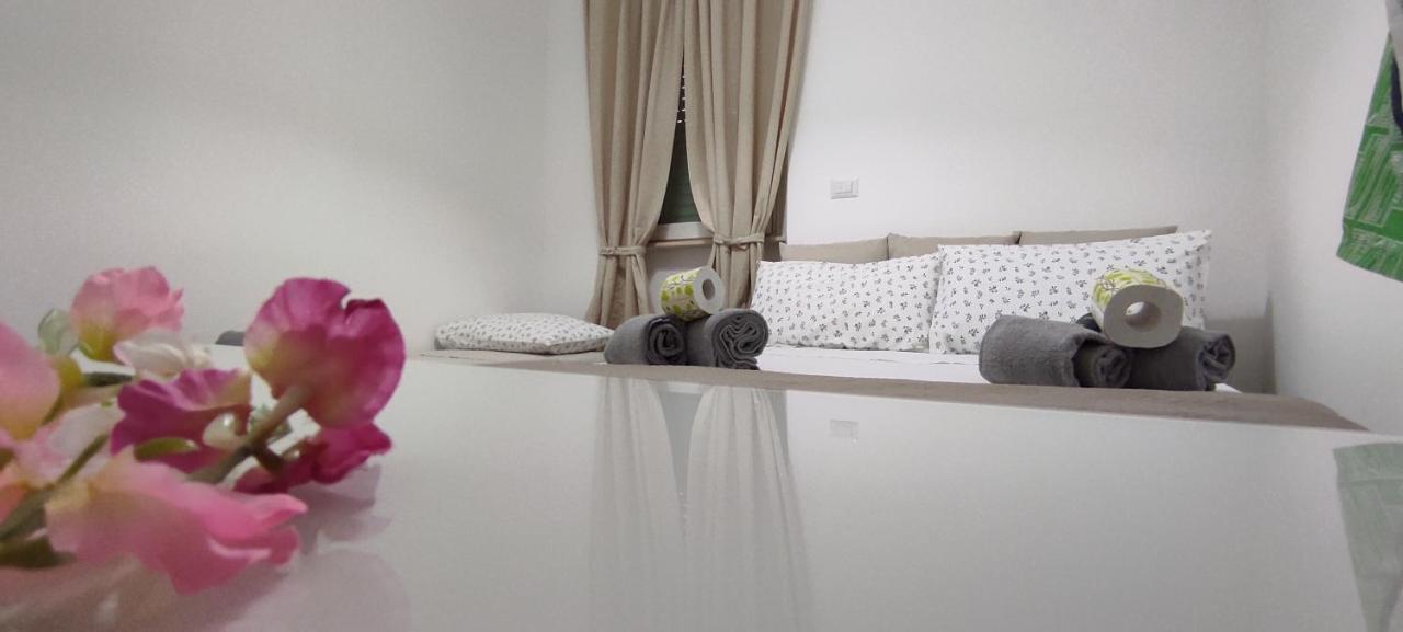 דירות פלקונרה מריטימה La Terrazza מראה חיצוני תמונה